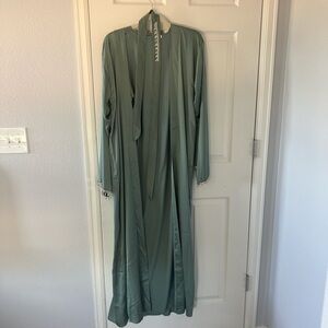 Detailed stone abaya